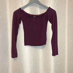 ‎Hollister Crop Top. Size Small. Maroon